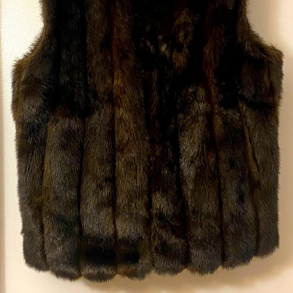 Vest - Picture 2 of 2